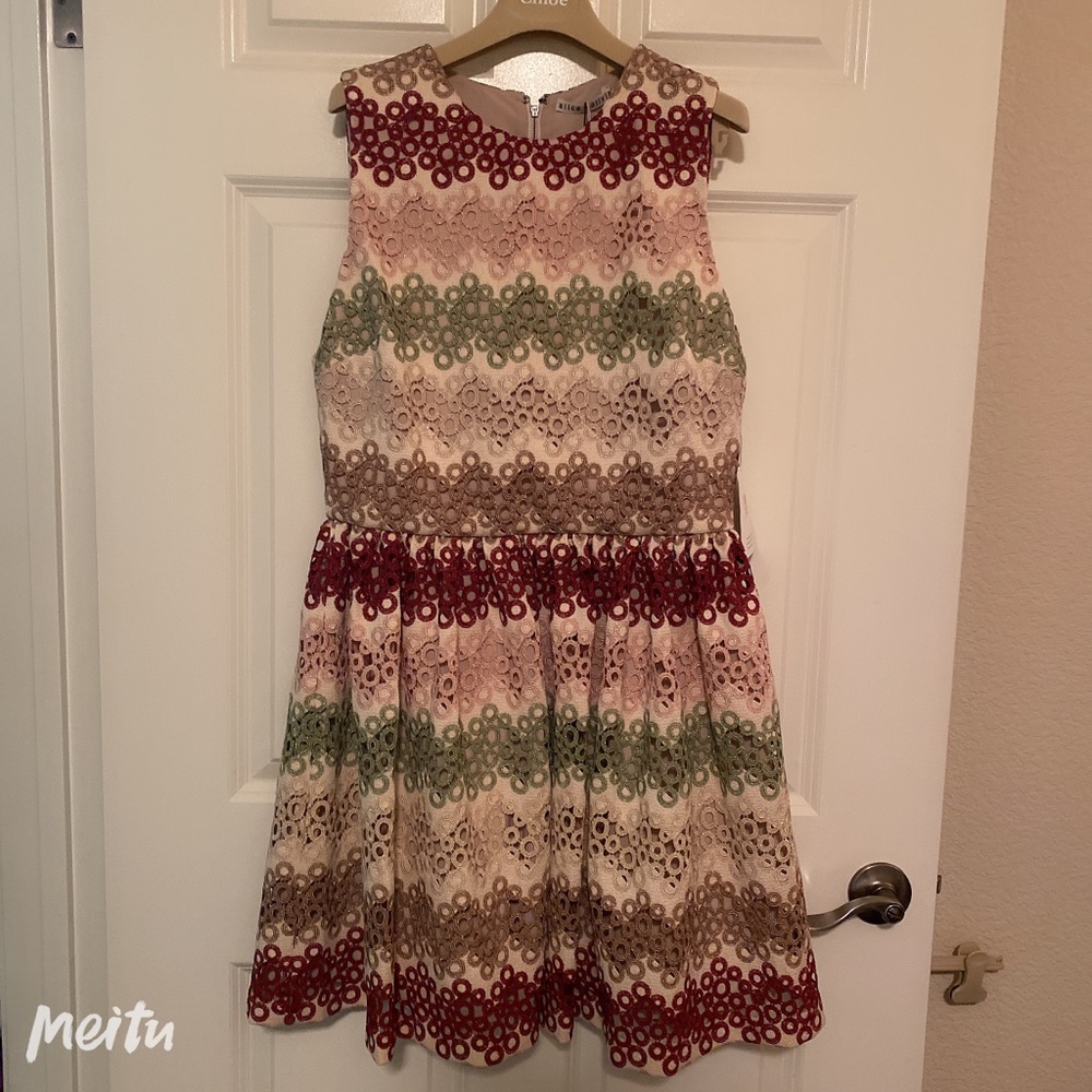 ALICE + OLIVIA Joyce lace cocktail dress 12 NWT